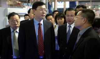 现任商务部部长是谁 现任商务部部长是谁